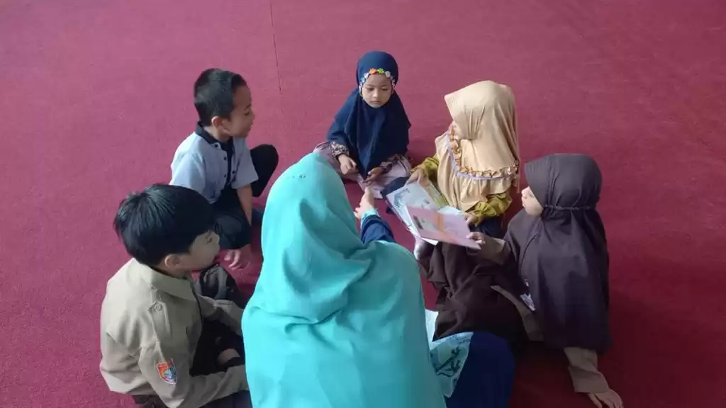 Menuntut-Ilmu-Adalah-Kunci-Kesuksesan-dan-Kebijaksanaan